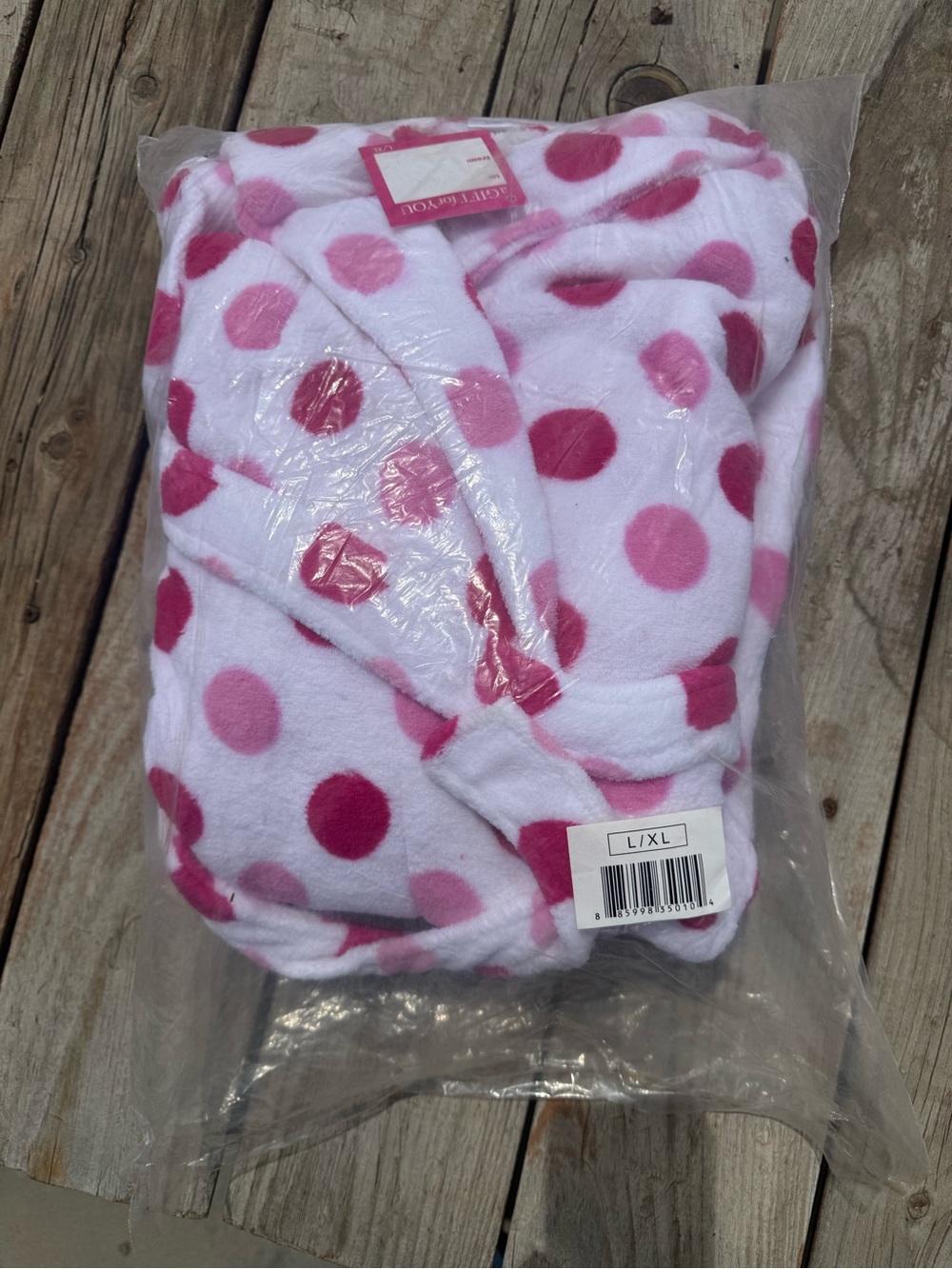 Ulta Beauty Pink and Magenta Polka Dot Plush Robe - Picture 3 of 5